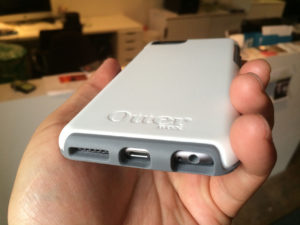iPhone6-access-Otterbox-symmetry-review