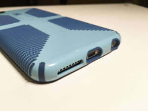 iPhone cutouts - CandyShell Grip Review - iPhone 6/6 Plus