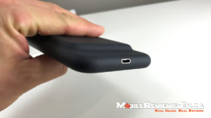Lightning Port - Apple Smart Battery Case iPhone 7 Review